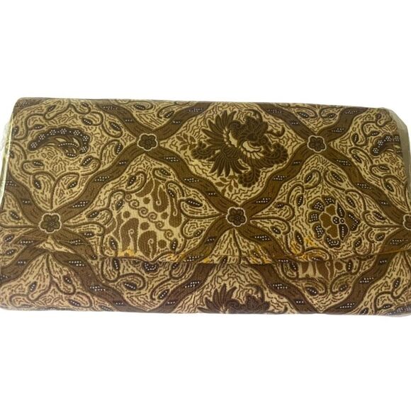 Batik Wallet from Indonesia - Picture 1 of 8